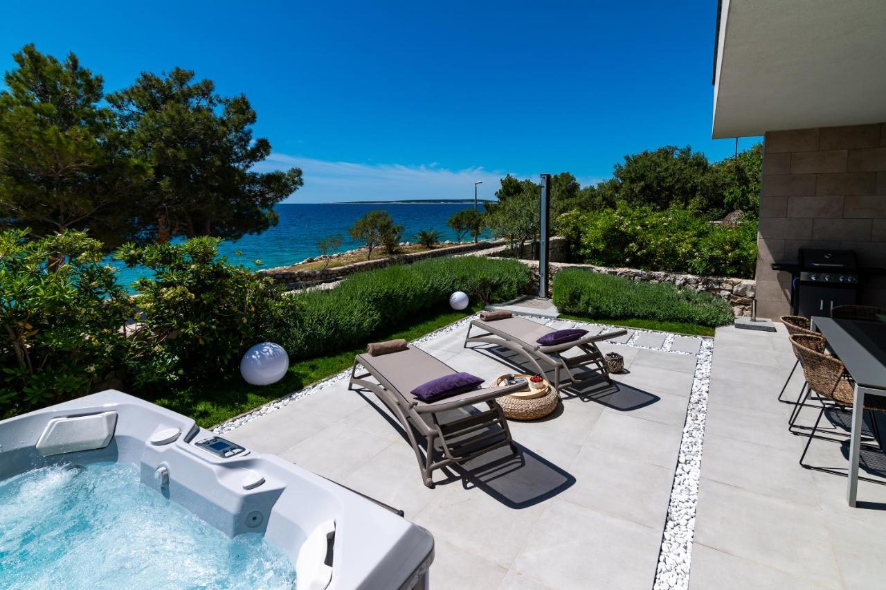 מאנדרה Villa Natura Luxury Apartments מראה חיצוני תמונה