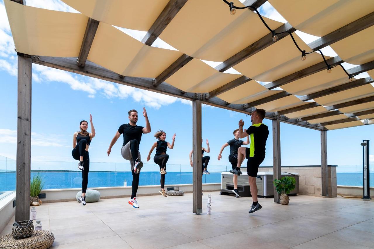 מאנדרה Villa Natura Luxury Apartments מראה חיצוני תמונה